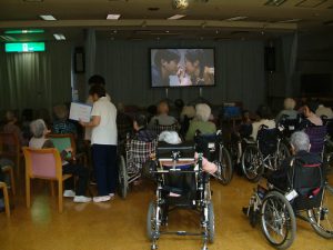 予告編の上映